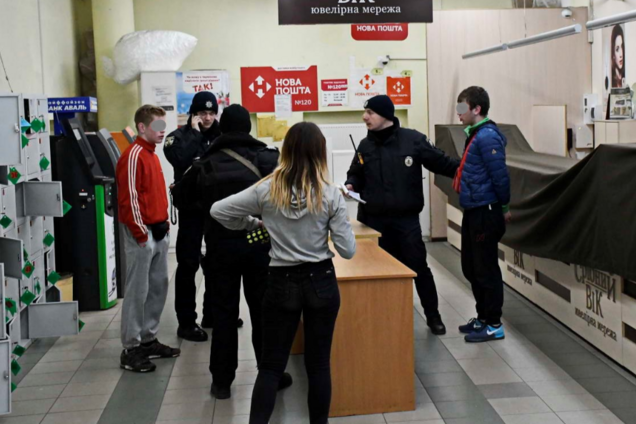 'Працювали' підлітки: подробиці кривавого нападу в Києві