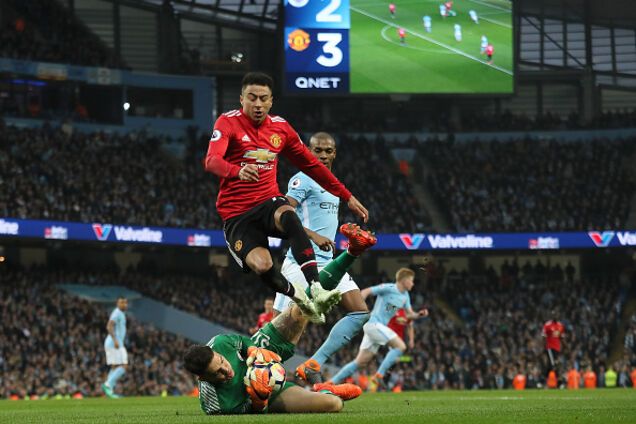 'Манчестер Юнайтед' перевернул матч и не дал 'Манчестер Сити' выиграть АПЛ