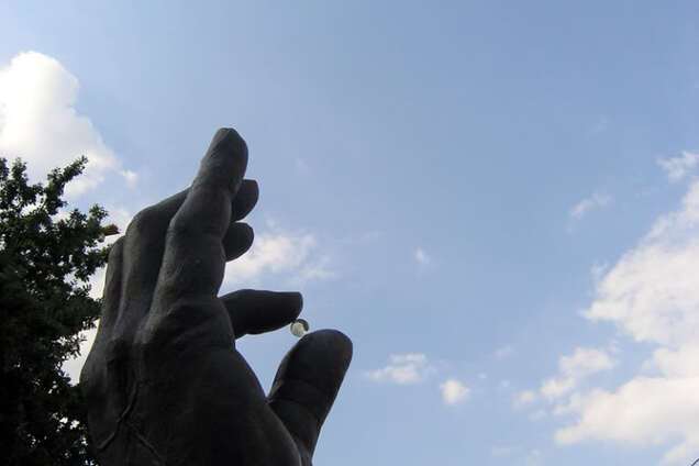 Блогер уличил донецких террористов в наглом преступлении