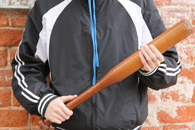 Відкусили язик? У МЗС повідомили подробиці побиття українців у Польщі