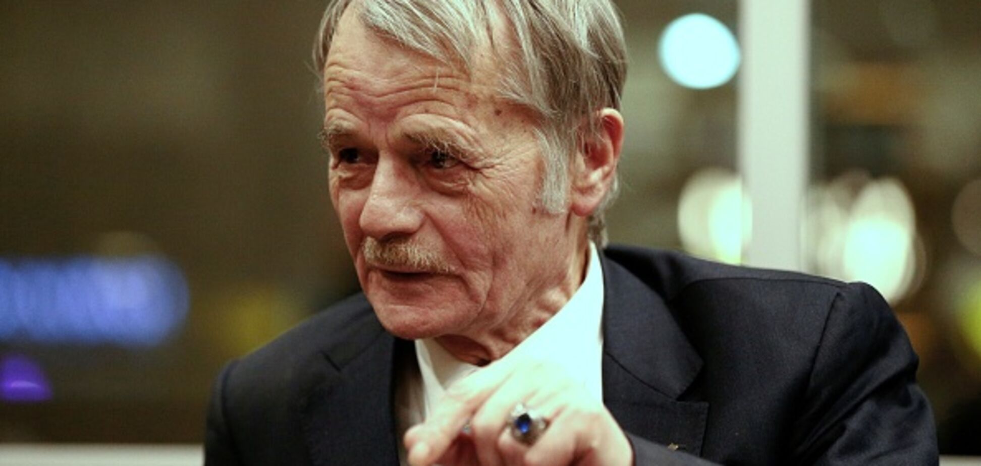 'Просто подавят': Джемилев озвучил два варианта возвращения Крыма