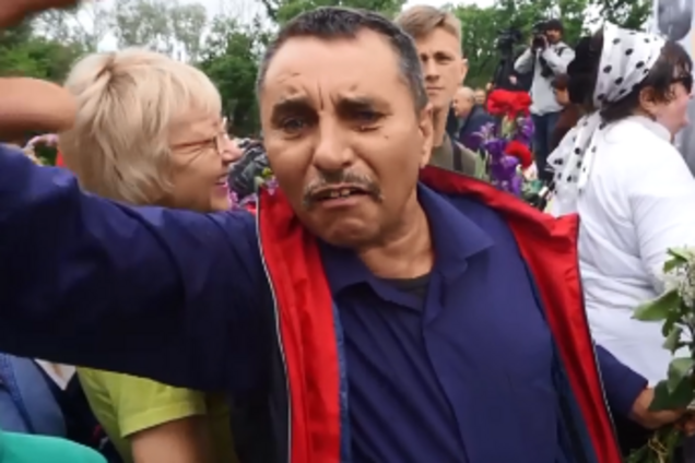 'Слава президенту Путину!' В Одессе устроили 'флешмоб' в поддержку России