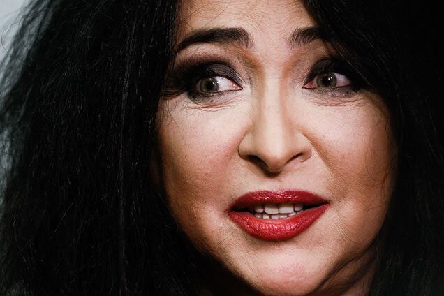 Угрожала расправой: Лолита попала в скандал в Болгарии