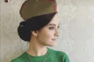 "Вместо мозгов - пилотка": россиянка разозлила сеть поздравлением "с войной"