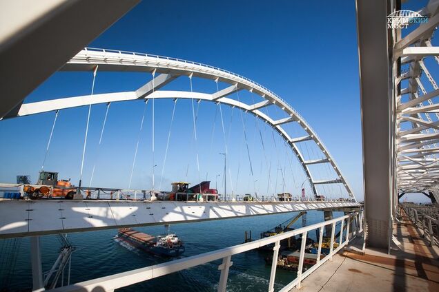 Будівництво Кримського моста: еколог попередив про катастрофу