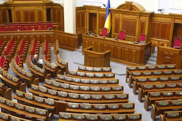 'Батьківщина', 'Оппозиционный блок' и еще пять партий проходят в Раду — опрос