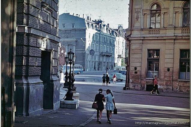 Вот Победа, вот смерть Сталина, вот Революция...