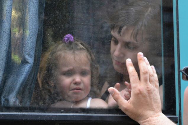 Военное детство: наш долг - вернуть мир в души детей