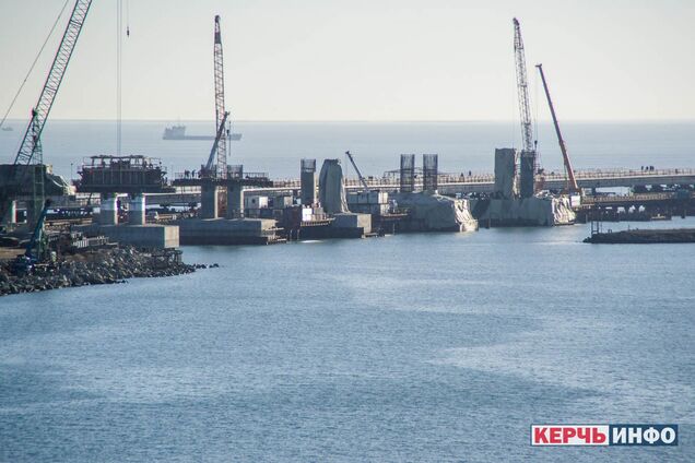 Всупереч санкціям: європейські компанії допомагають Росії будувати Керченський міст