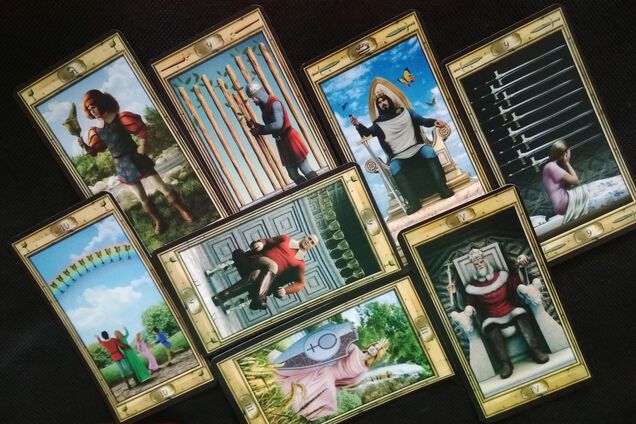 Гороскоп на 18 мая по картам Таро