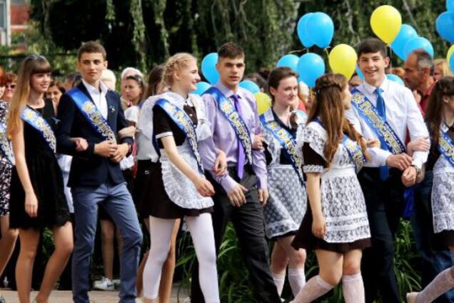 Дорожче, ніж раніше: у скільки обійдеться випускний в 2018 році