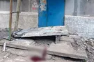 На Донбассе на детей рухнула бетонная стена