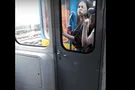 катание на сцепке в метро