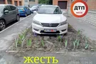 Рваная рана и сотрясение мозга: в Полтаве "герой парковки" жестоко избил мужчину