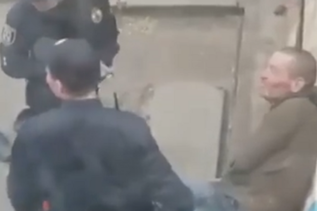 Побиття патрульними людини в Сумах: стало відомо про покарання