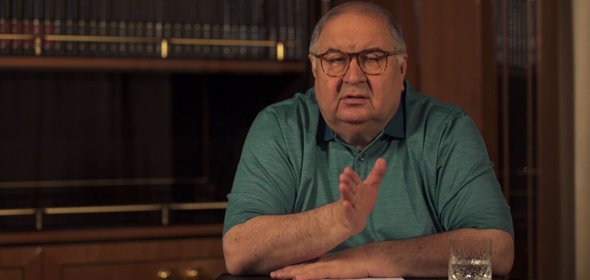 Путинский олигарх Усманов резко обеднел