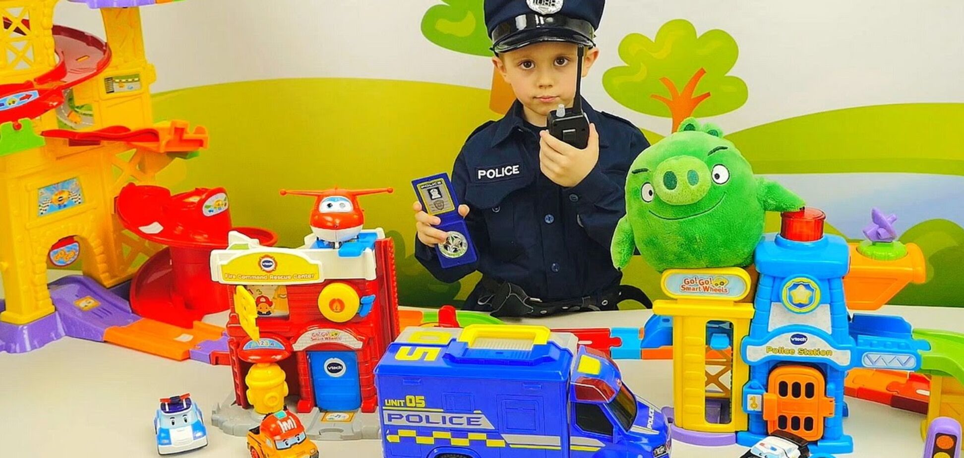 'Мене звати Микола': маленький киянин розчулив мережу листуванням з поліцейським