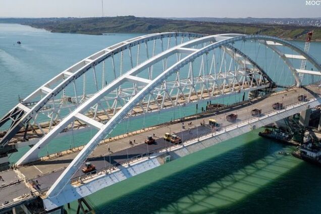 'Он вам понадобится!' Порошенко ответил оккупантам на открытие Крымского моста