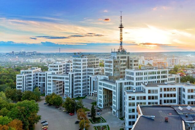 Элеватор-'ратуша' и бывший концлагерь: пять секретов Харькова