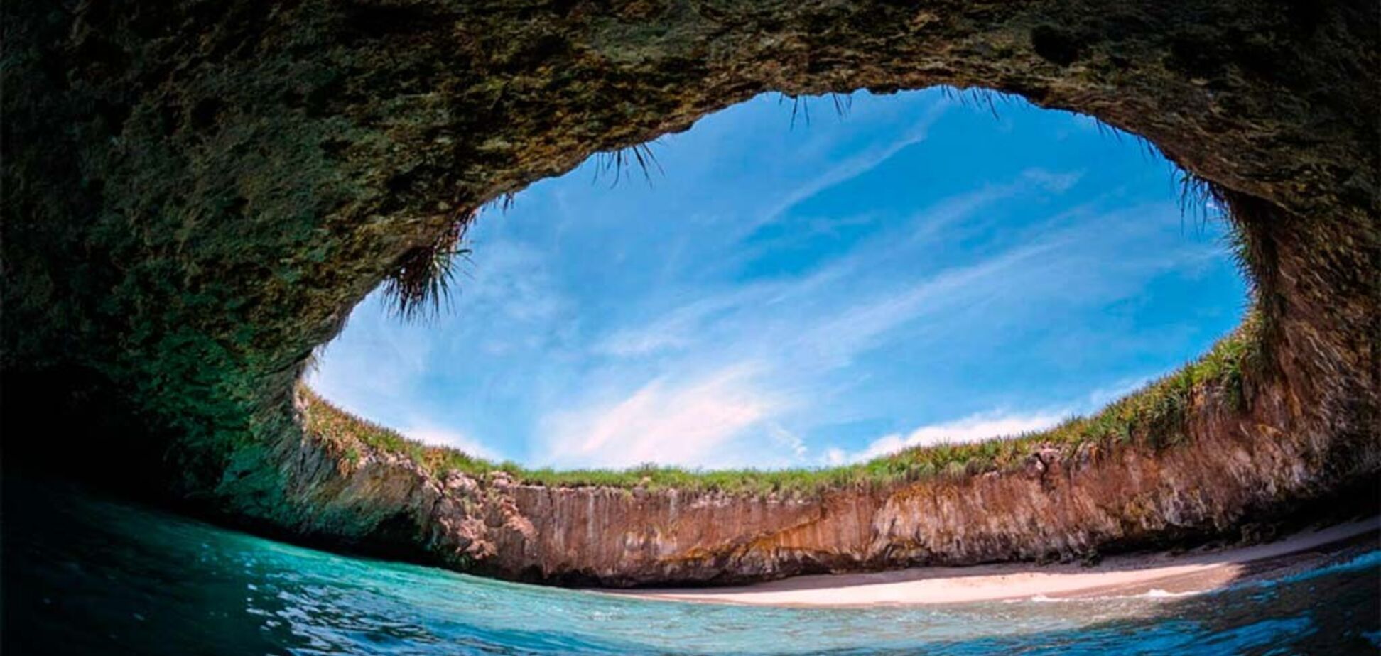 Названо 15 найкрасивіших пляжів світу