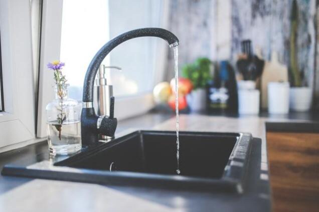 У Києві на три дні вимкнуть воду: названі адреси