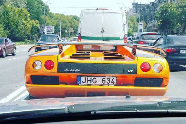 Покупка авто на еврономерах: что надо знать