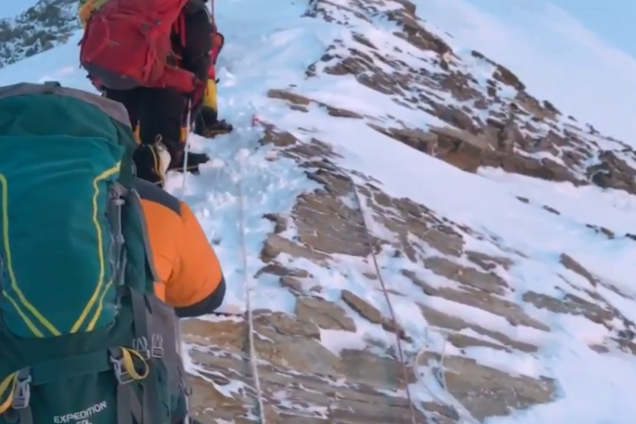 Львовянин показал, как покорил Эверест: захватывающее видео