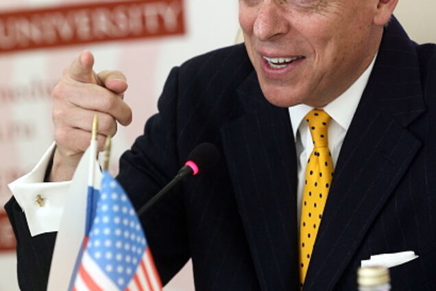 'У нас нет выбора': американский посол отказался выступать в России