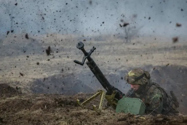 Украинских воинов атаковали под Мариуполем: чем закончилось