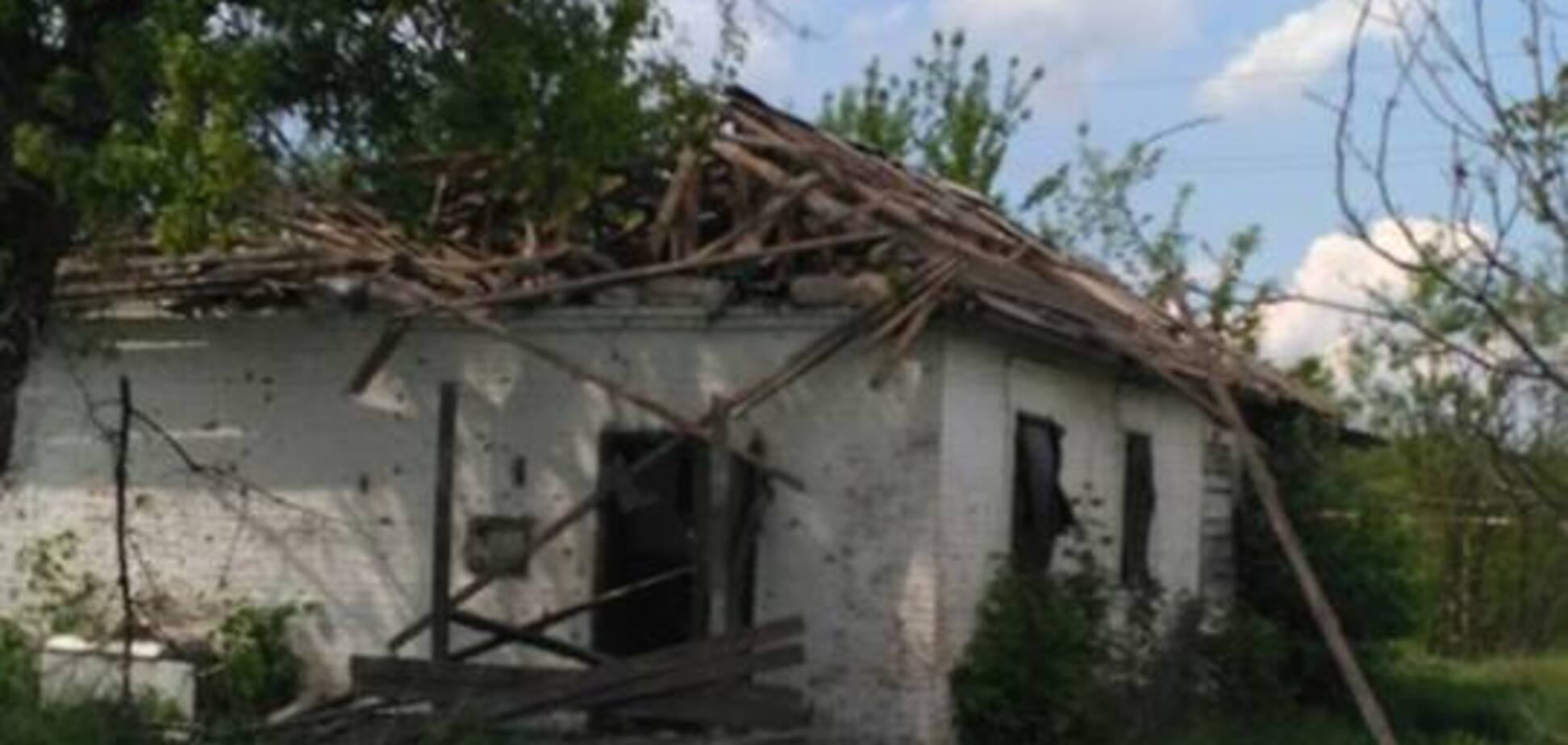 Террористы обстреляли мирных жителей на Донбассе: опубликованы фото