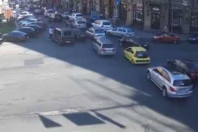 Избиение Найема: обнародовано полное видео инцидента