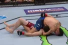 Боец UFC рискнул жизнью ради победы и проиграл