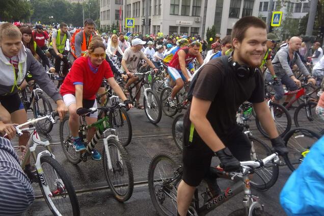 В масштабном Велодне в Харькове приняли участие 25 тысяч жителей города и глава ОГА Юлия Светличная