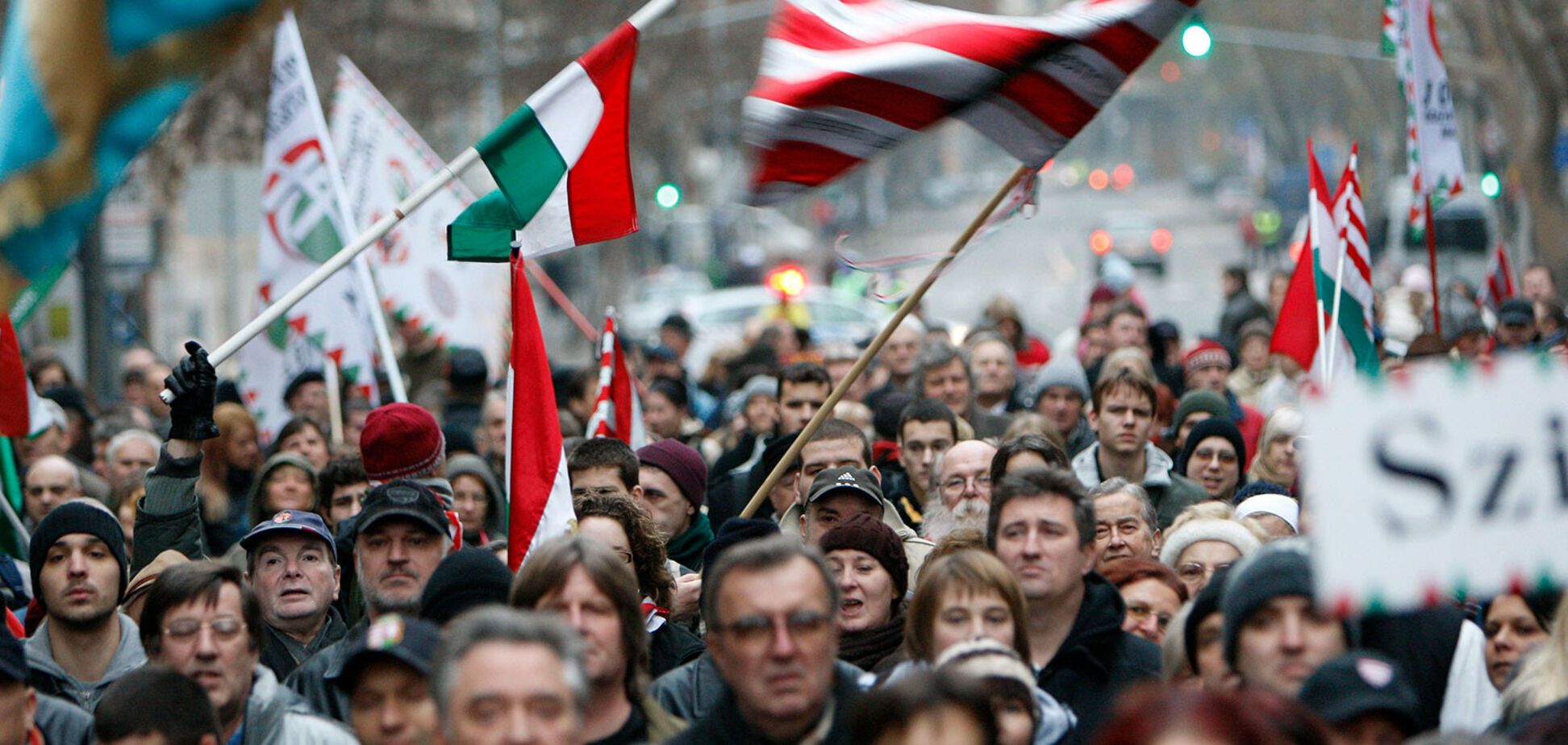 Венгрия замахнулась на 'защиту' части жителей Украины