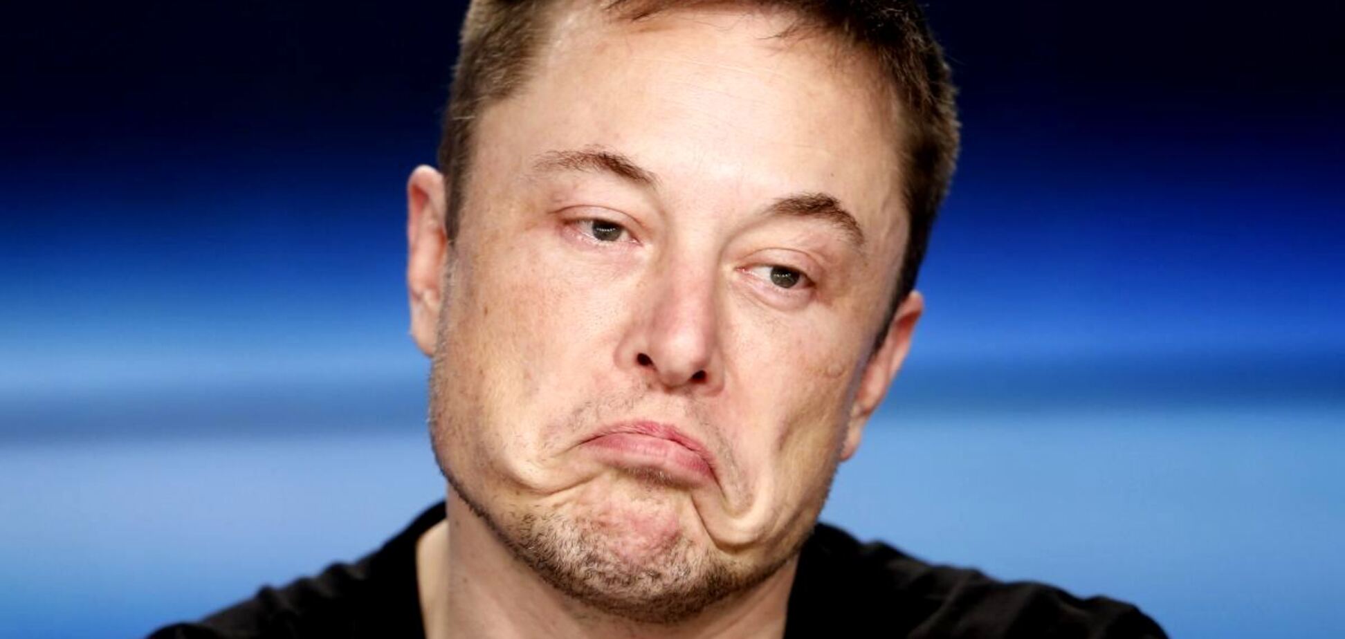 Скандал з Tesla: Маск оголосив про серйозний збиток для компанії
