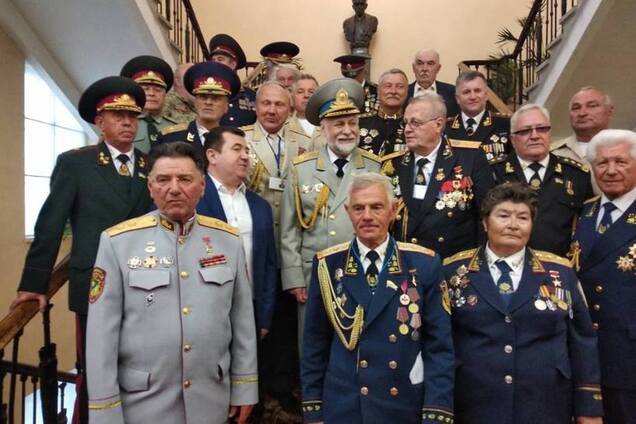 'Пеньки трухлявые': нового гетмана Украины подняли на смех в сети