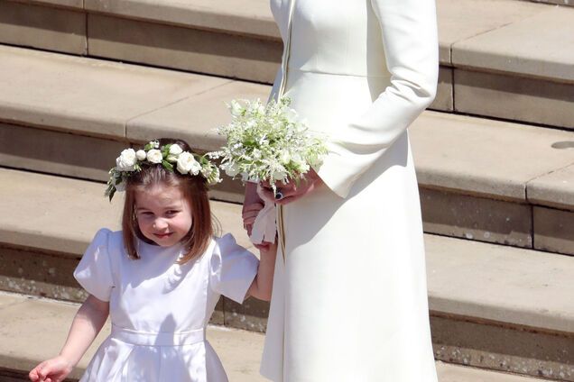 Кейт Миддлтон и принцесса Шарлотта восхитили нежными образами на свадьбе принца Гарри и Меган Маркл