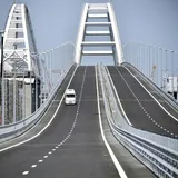 Из-за Крымского моста возникла новая проблема: срочно нужны миллиарды