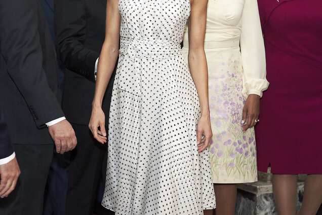 Как Мэрилин Монро: королева Испании покорила красотой