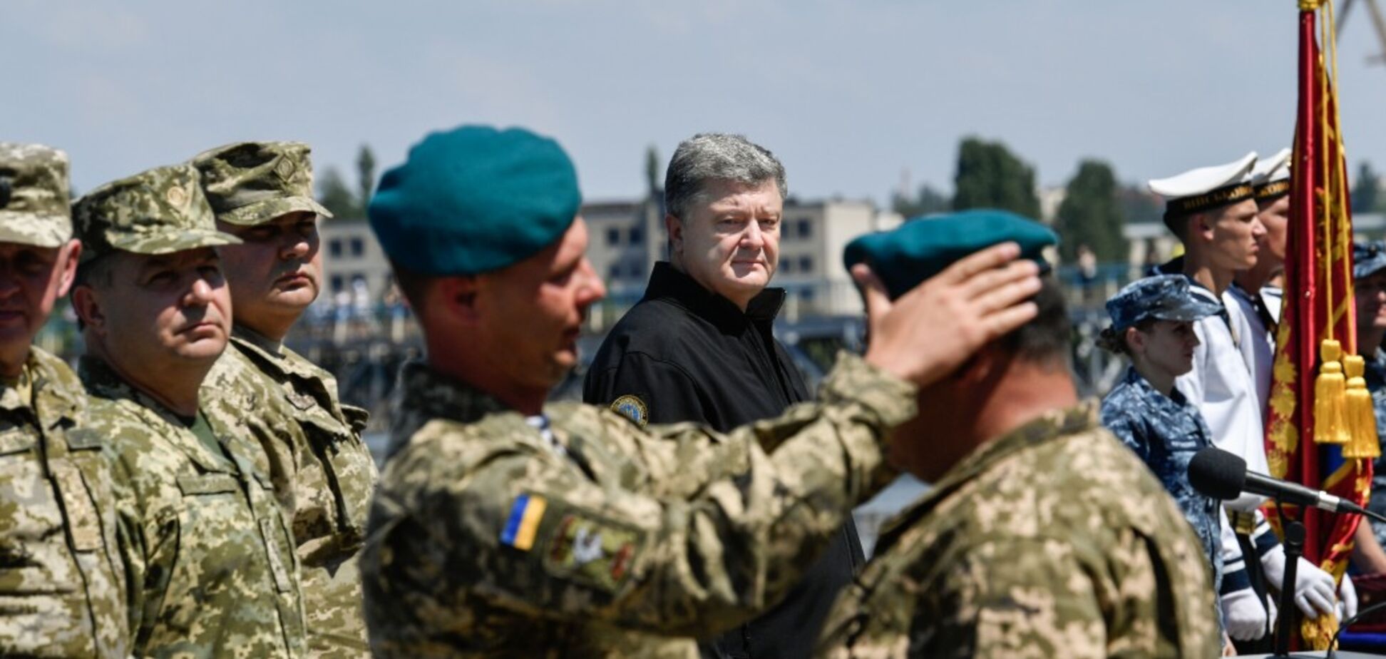 Петро Порошенко морпіхи