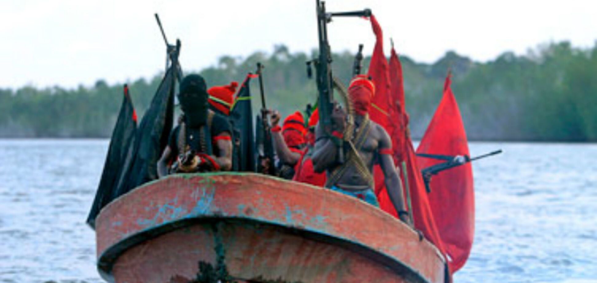 Месяц в плену пиратов: шестерых украинских моряков вернули из Нигерии