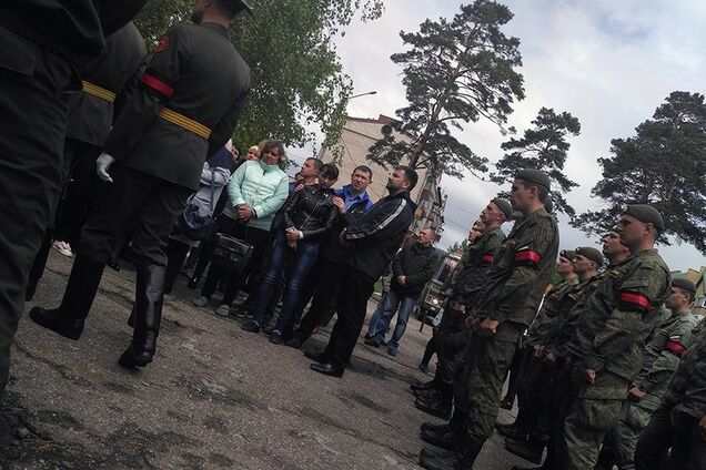 Ховали в закритих трунах: з'явилася інформація про вбитих у Сирії росіян