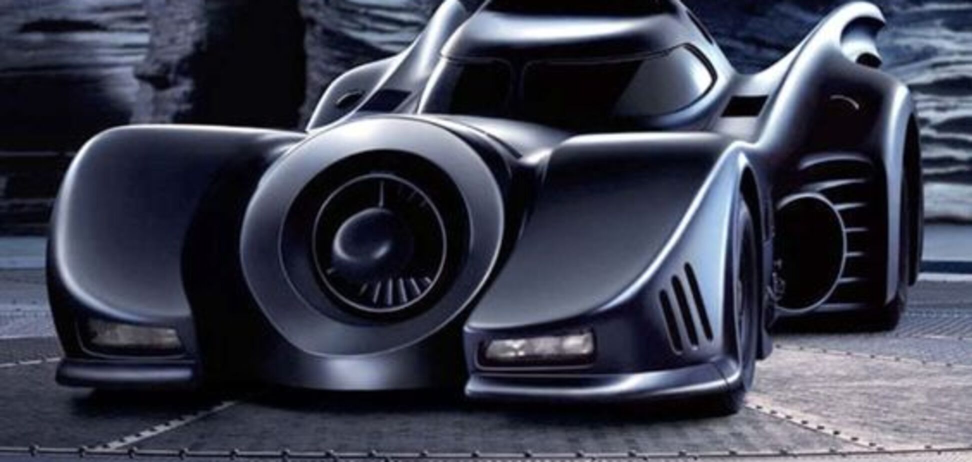 Українець виставив на продаж легендарний автомобіль Бетмена