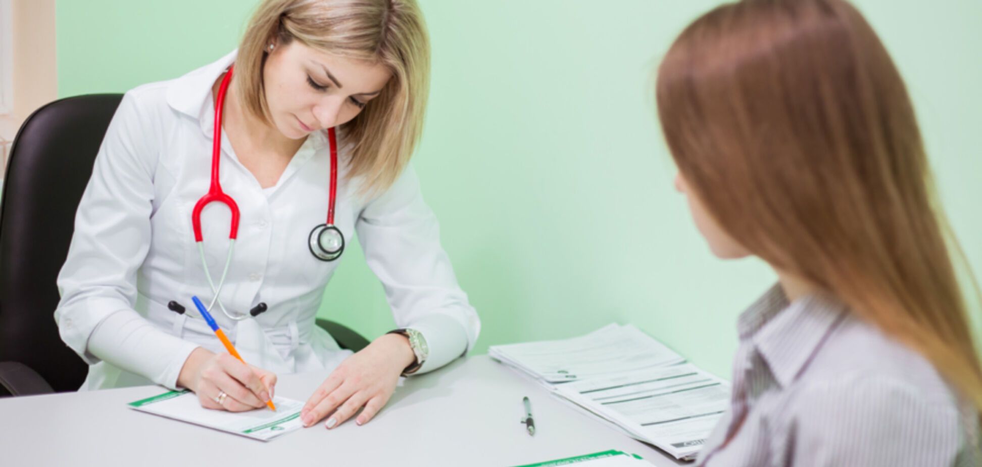 Як отримати матеріальну допомогу в Україні? Всі способи розв'язання проблеми