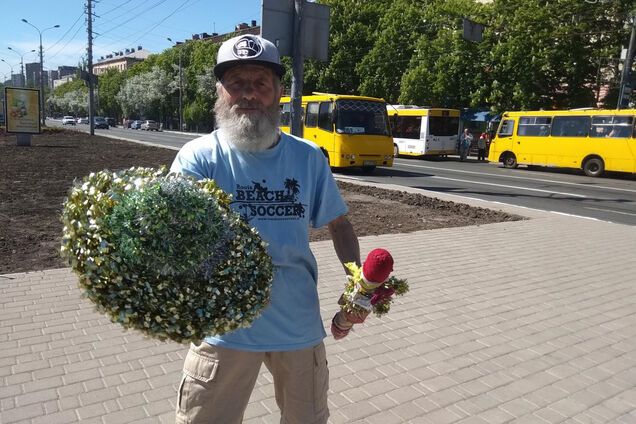 Забавный дедушка из Мариуполя стал телезвездой