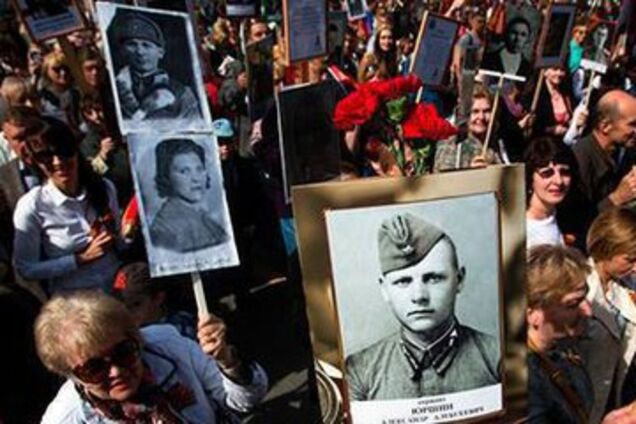 Українських дітей залучають до проросійських акцій