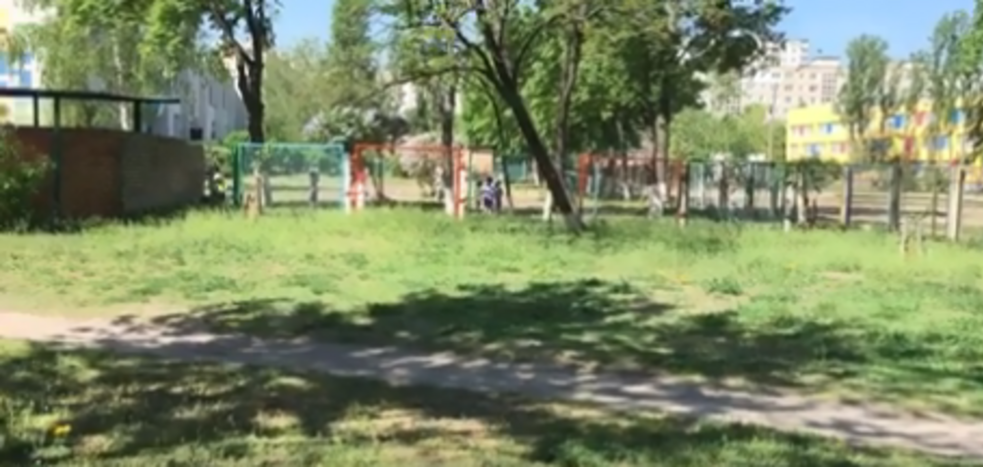 'Орала и шлепала': в Киеве засняли жесткое 'воспитание' малышей в детсаду
