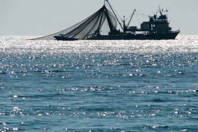 Окупанти затримали українське судно біля Криму