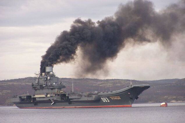 Кремль выкинет $1 млрд на 'дымящееся корыто' 'Адмирал Кузнецов'