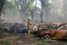 Сгорели более 50 авто: фото и видео масштабного пожара в Киеве